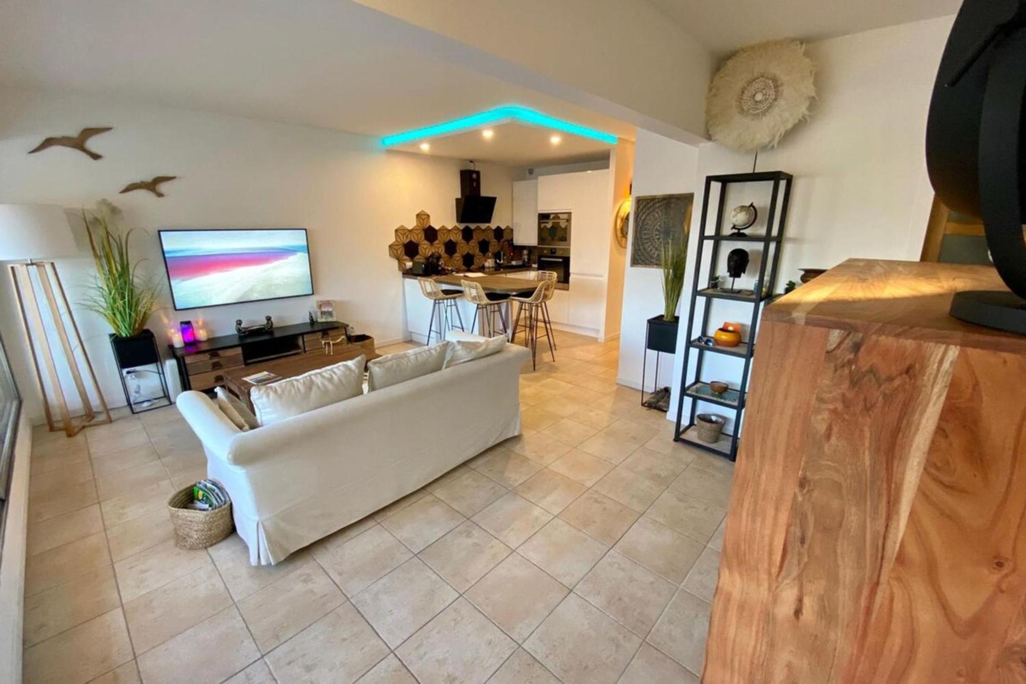 Le Port Camargue - 2 Bedrooms Air Conditioning Terrace And Swimming Pool! Le Grau-du-Roi Exterior foto